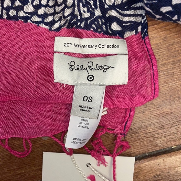 NWT Lilly Pulitzer for Target Upstream Fish Scarf - Picture 8 of 8